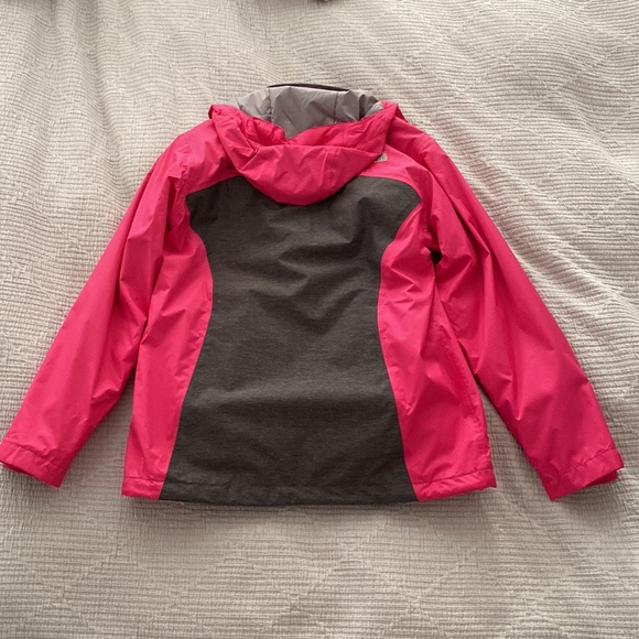The North Face girls pink double layer coat NWOT - Picture 2 of 14